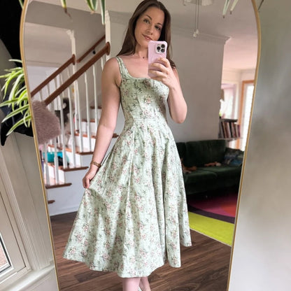 Vestido Midi Floral Feminino com Alças Largas e Cintura Marcada